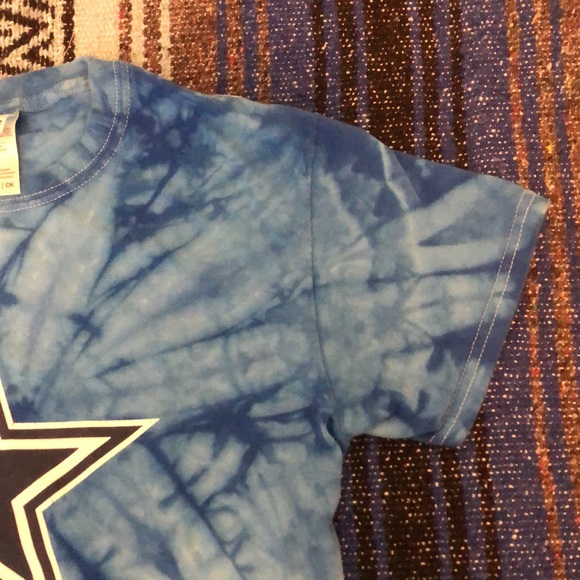 Dallas Cowboys Tie Dye Tee Shirt - Picture 5 of 12